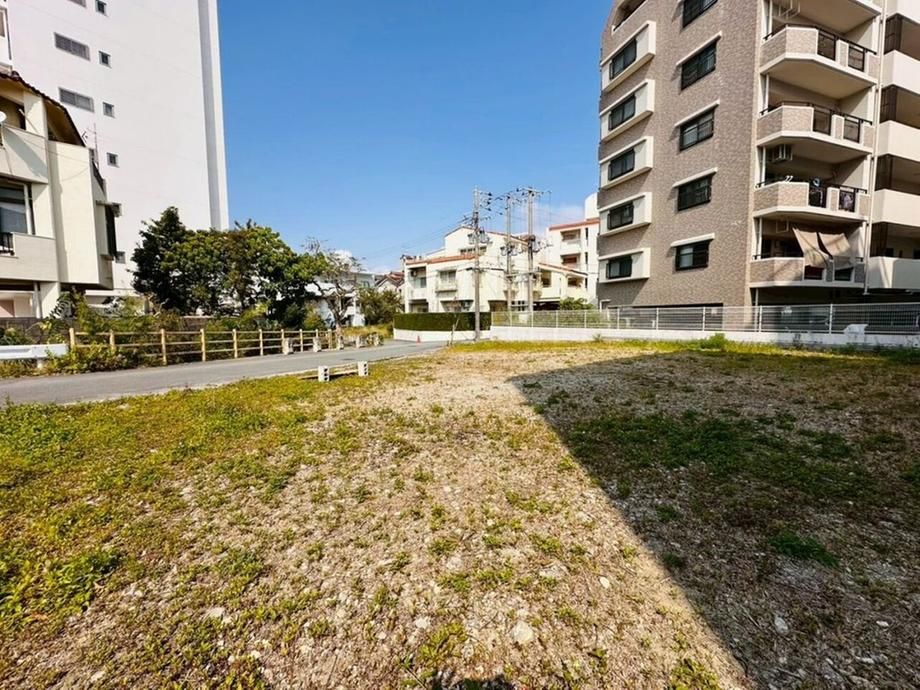 Land for Sale in Oroku, Naha City, Okinawa - 173.93 sqm - Thumbnail 2