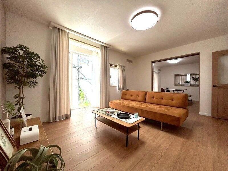 Renovated 3LDK House in Higashi Ward, Sapporo Near Asabu Station - Thumbnail 4