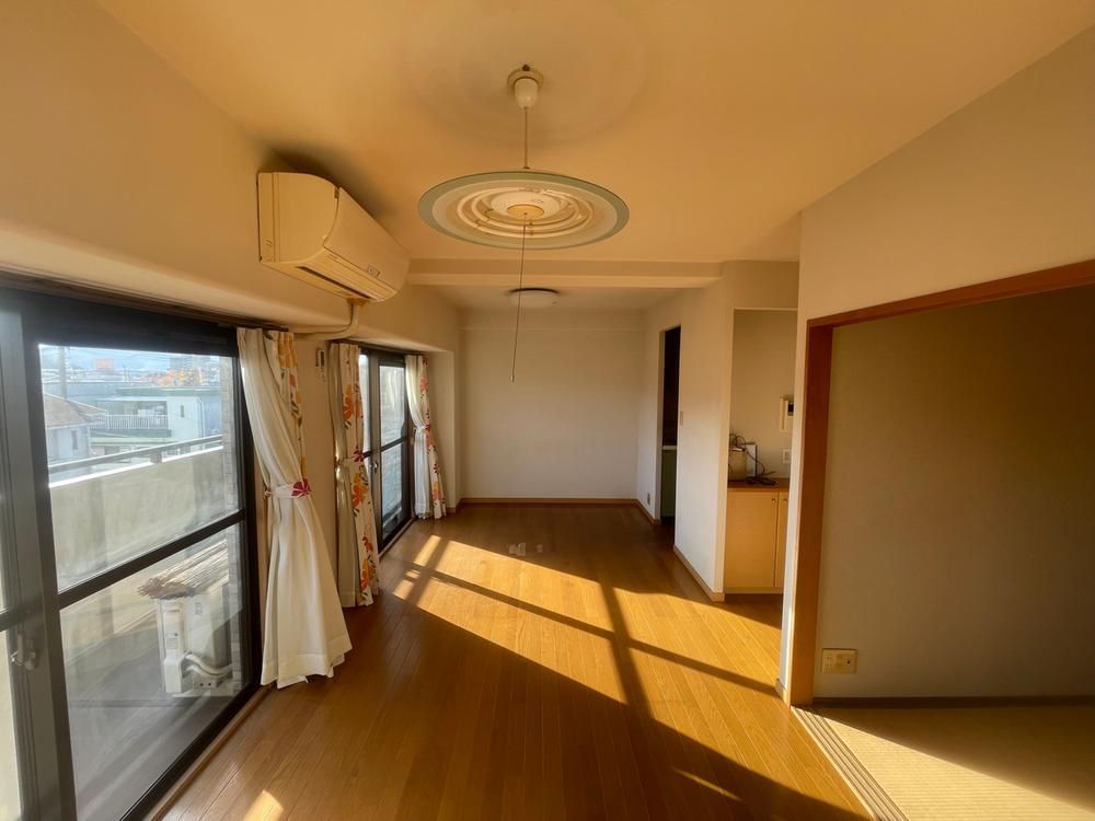 2LDK+S Apartment for Sale in Kochi City, 69m² - Thumbnail 4