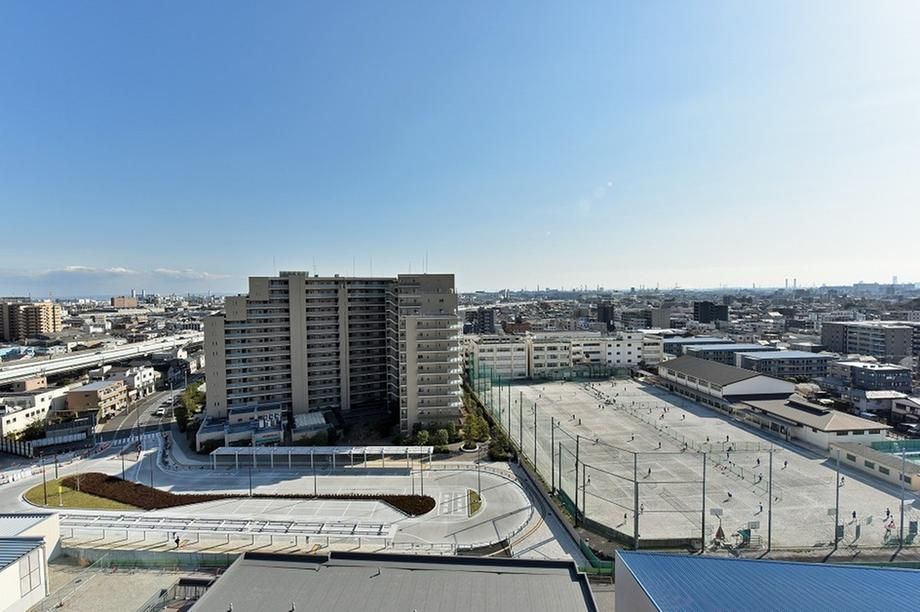 3LDK Apartment for Sale in Kawasaki-ku, Kanagawa - Thumbnail 2