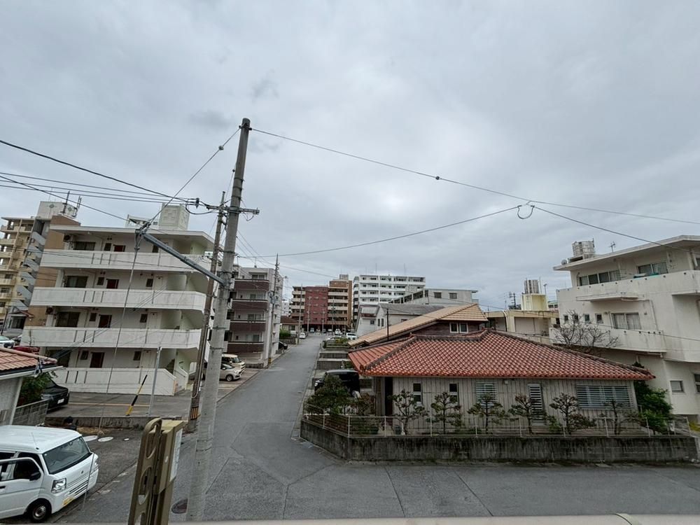 4LDK House for Sale in Nakagusuku, Okinawa - 46.9M Yen - Thumbnail 2