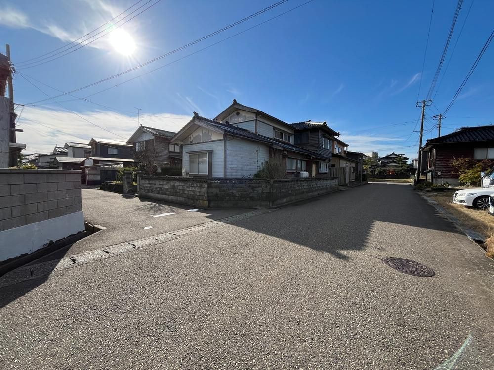 Used 6DK House with Ocean View in Joetsu, Niigata - Thumbnail 2