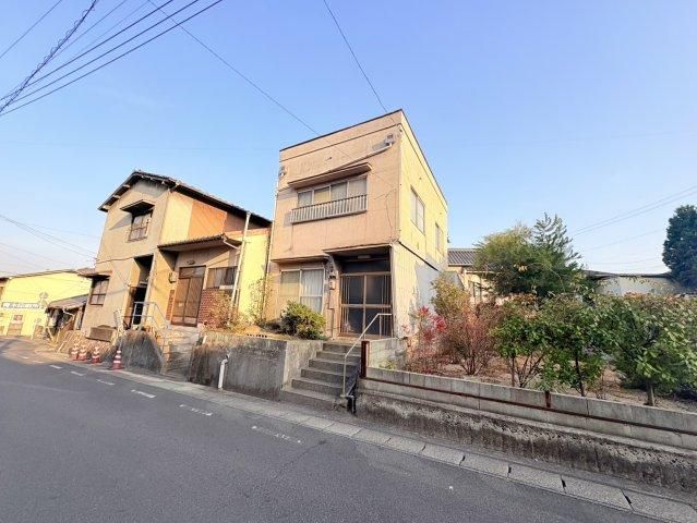 3DK House for Sale in Onomichi, Hiroshima - 2500000 Yen - Thumbnail 2