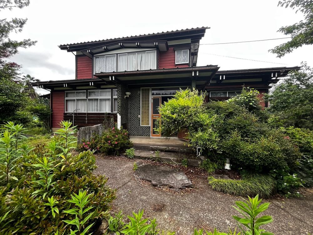 7DK House in Joetsu City, Niigata – 174m2 on 254m2 Land - Thumbnail 2