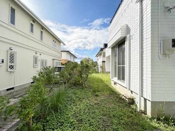 4LDK House with Rooftop Balcony in Sendai's Aoba Ward - Thumbnail 3