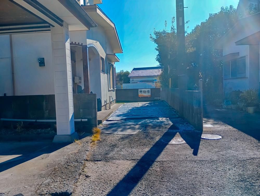4LDK Detached House for Sale in Miyazaki City, Miyazaki - Thumbnail 2