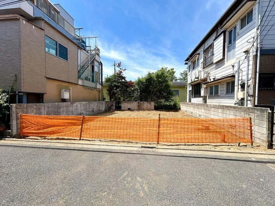 Land for Sale in Setagaya, Tokyo - 90.95 sqm Building Lot - Thumbnail 4