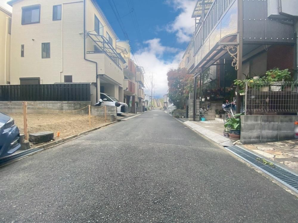New 2LDK+S House in Takatsuki City, Osaka - Thumbnail 3