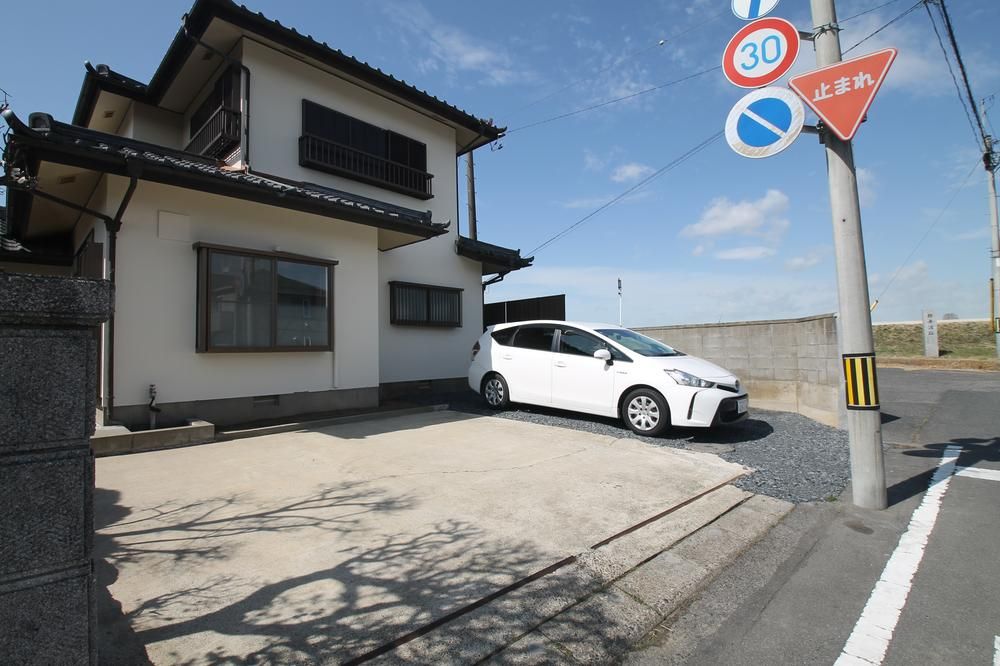 Renovated 6LDK House with Large Garden in Mito, Ibaraki - Thumbnail 3