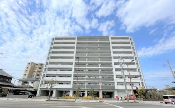 3LDK Apartment for Sale in Miyazaki City, Miyazaki Prefecture - Thumbnail 3