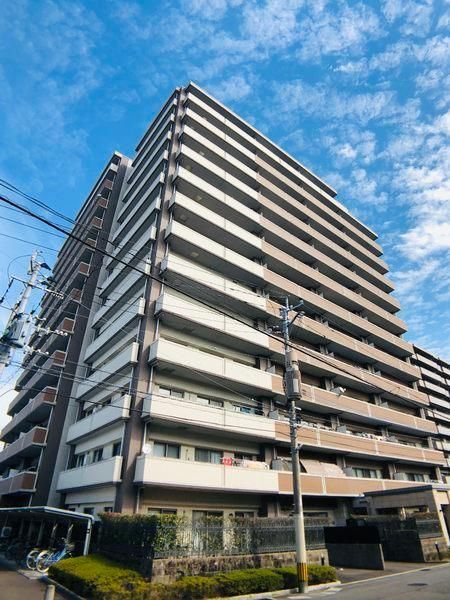 3LDK Apartment for Sale in Miyazaki City, Miyazaki Prefecture - Thumbnail 2