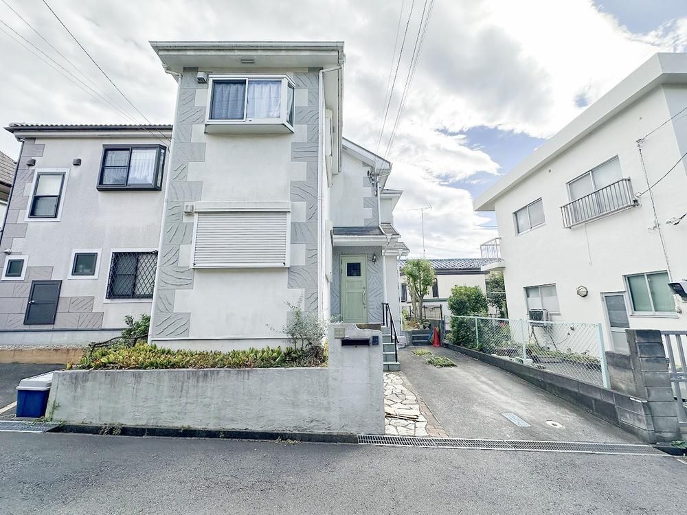 4LDK Detached House for Sale Near Mejirodai Station, Hachioji - Thumbnail 2