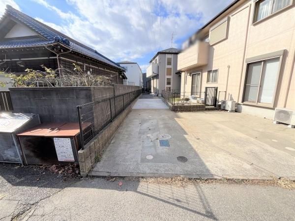 Renovated 3LDK House in Funabashi, Chiba - 93.36m2 - Thumbnail 2