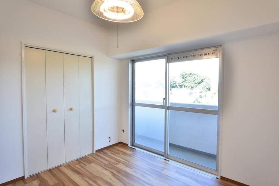 Renovated 3DK Apartment in Yokohama Izumi Ward - 53.88m2 - Thumbnail 3
