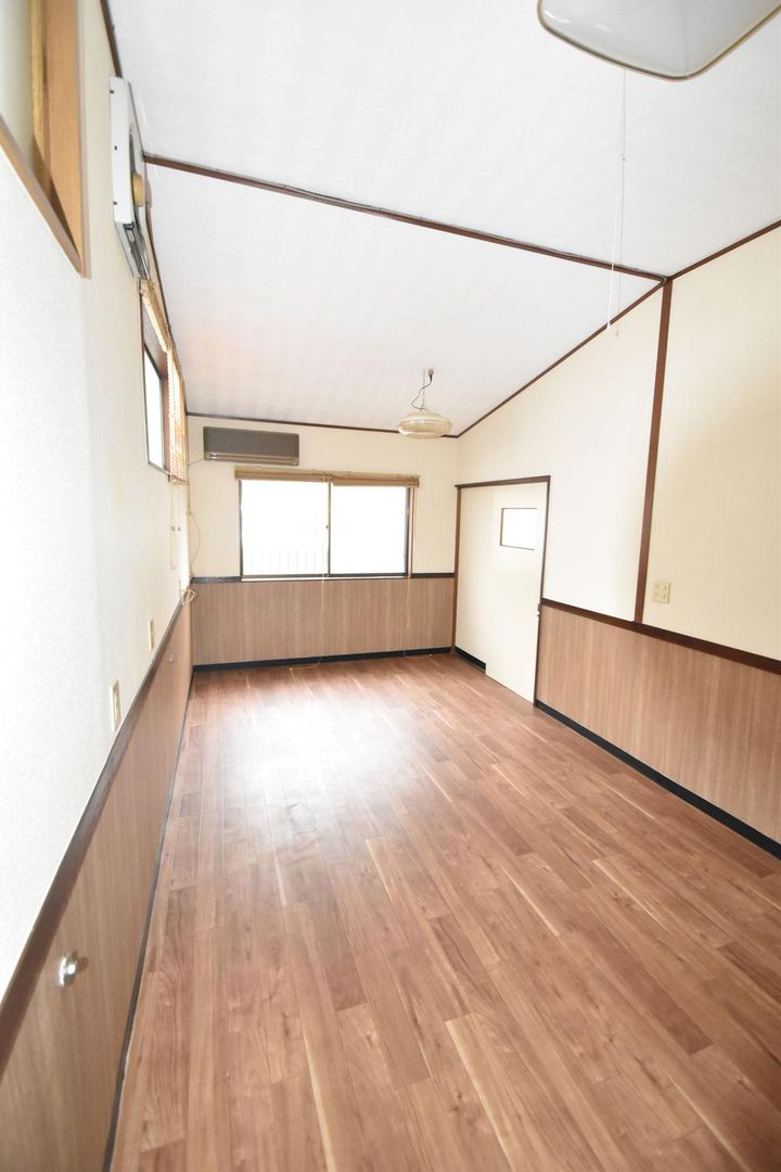 Renovated 3DK House in Hadano, Kanagawa - 7.98 Million Yen - Thumbnail 2