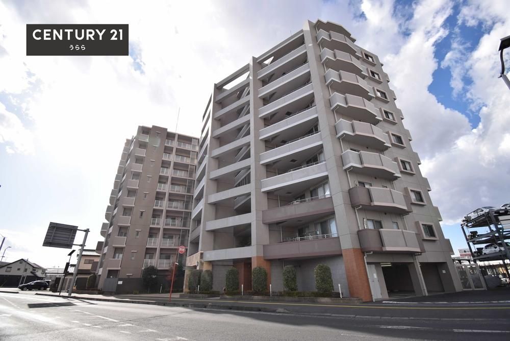 3LDK Apartment for Sale Near Akatsuka Station in Mito - Thumbnail 2