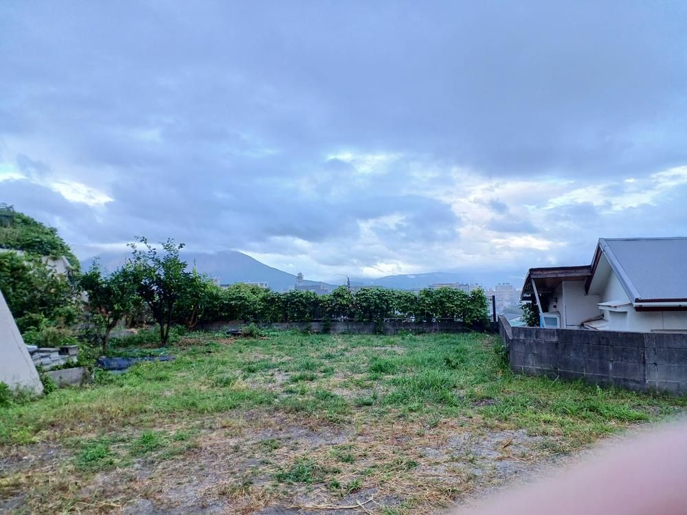 Land for Sale in Minamishinmachi, Kagoshima City - 414m2 - Thumbnail 3