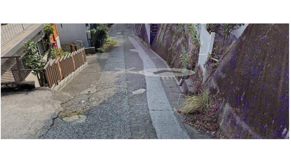 Land for Sale in Minamishinmachi, Kagoshima City - 414m2 - Thumbnail 2