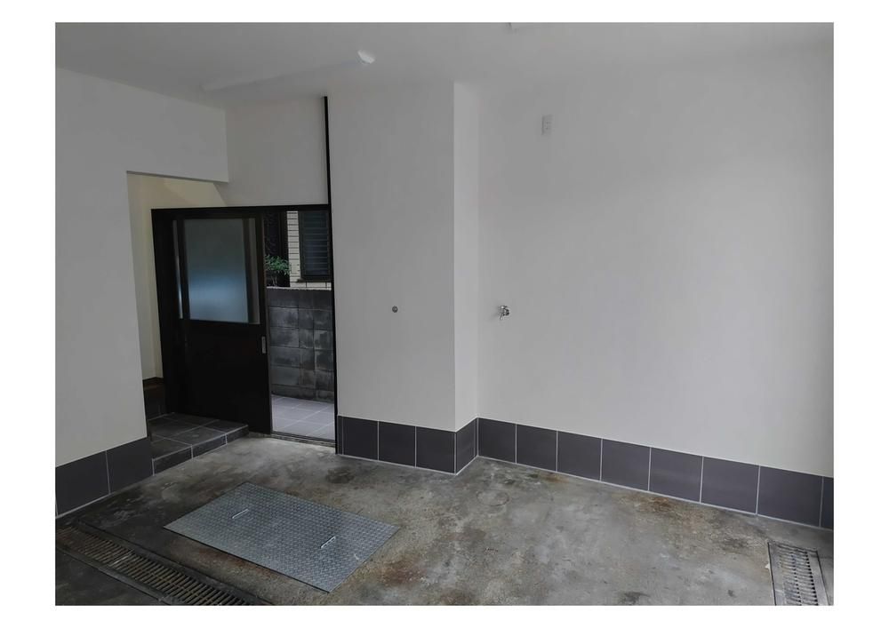 Renovated 3DK+S House in Akishima, Tokyo - 16.8 Million Yen - Thumbnail 2