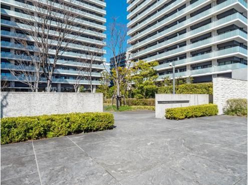 3LDK Apartment for Sale in Ebina, Kanagawa - 70.89m2 - Thumbnail 2