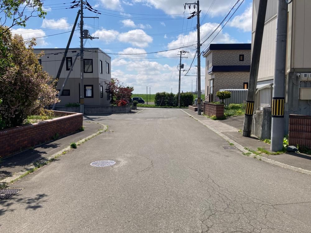 6LDK+S Detached House for Sale in Ebetsu, Hokkaido - Thumbnail 2
