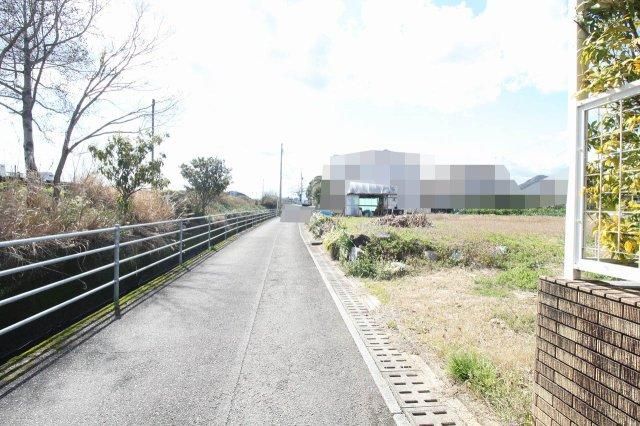 Building Conditioned Land for Sale in Kochi City - 99.23 m² - Thumbnail 4