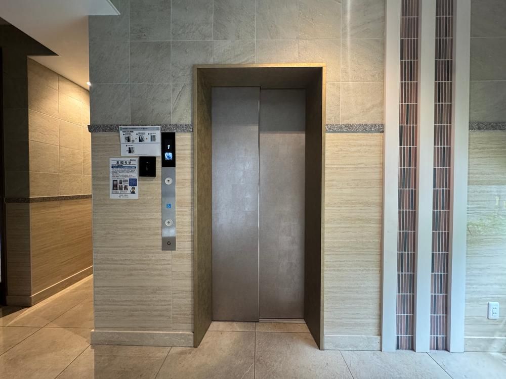 3LDK Apartment for Sale in Shikina, Naha, Okinawa - 61.13m2 - Thumbnail 2