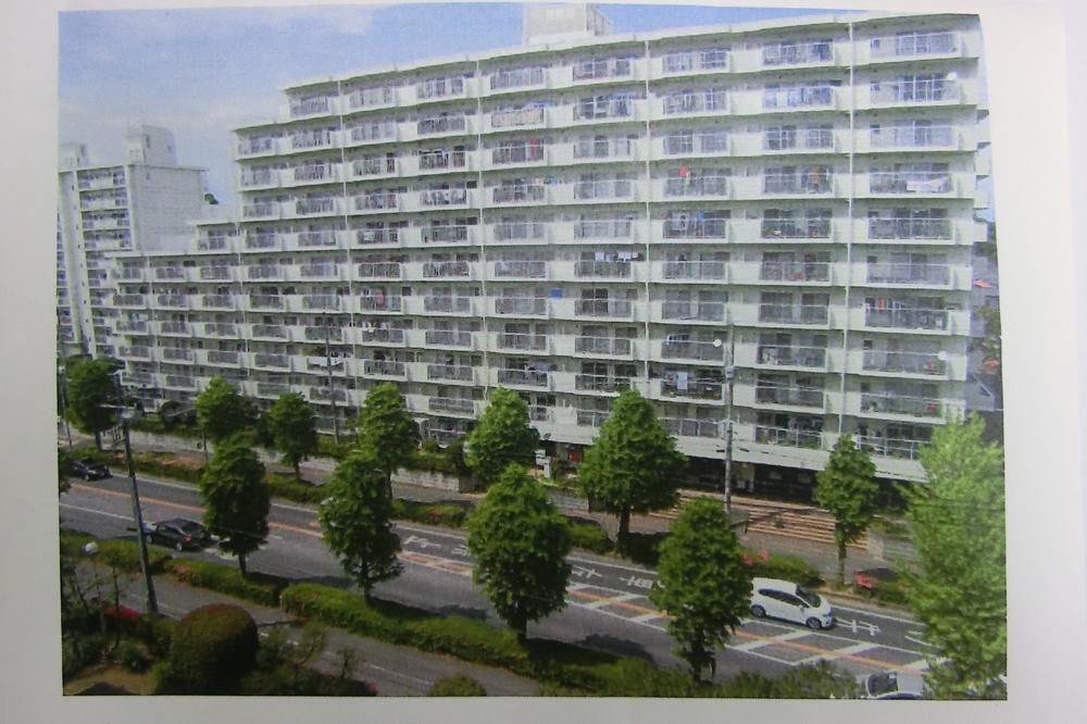 3LDK Apartment for Sale in Toride, Ibaraki - 72.26 sqm - Thumbnail 2