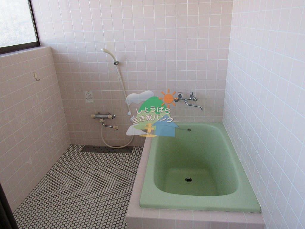 Compact Move-in Ready Single-Story House for Rent in Shobara City - Thumbnail 4