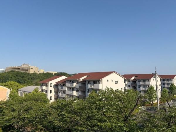 4LDK Apartment for Sale in Atsugi, Kanagawa - 109sqm - Thumbnail 3