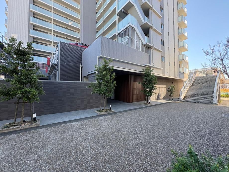 2LDK Apartment for Sale Near Kachigawa Station, Kasugai, Aichi - Thumbnail 2