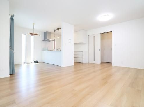 4LDK Detached House for Sale in Minami Ward, Yokohama - Thumbnail 4