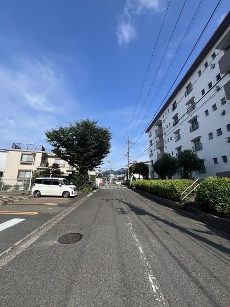 3DK Apartment for Sale in Konan Ward, Yokohama – 53.25m² - Thumbnail 3