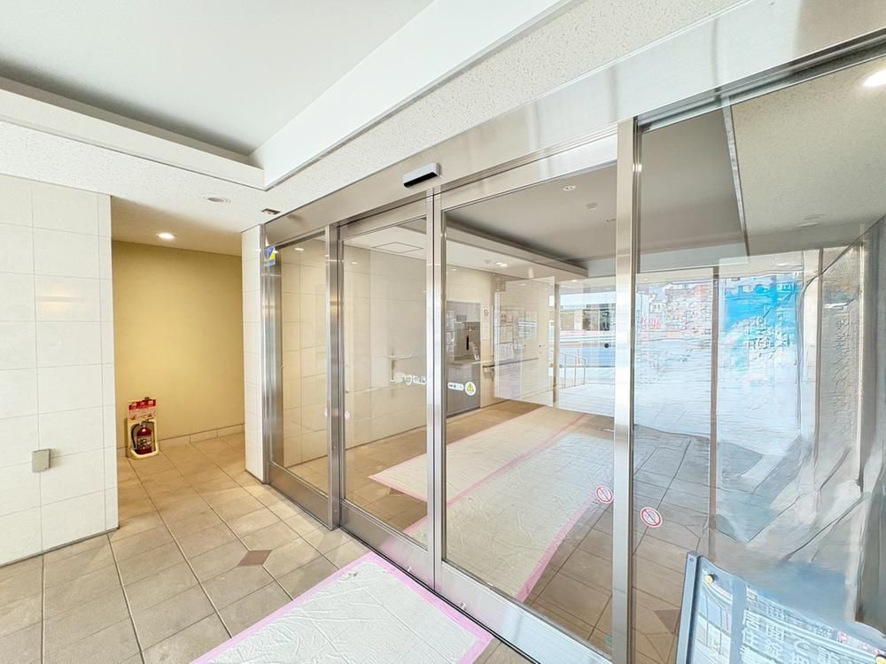Renovated 3LDK Apartment in Aoba-ku, Yokohama for Sale - Thumbnail 4