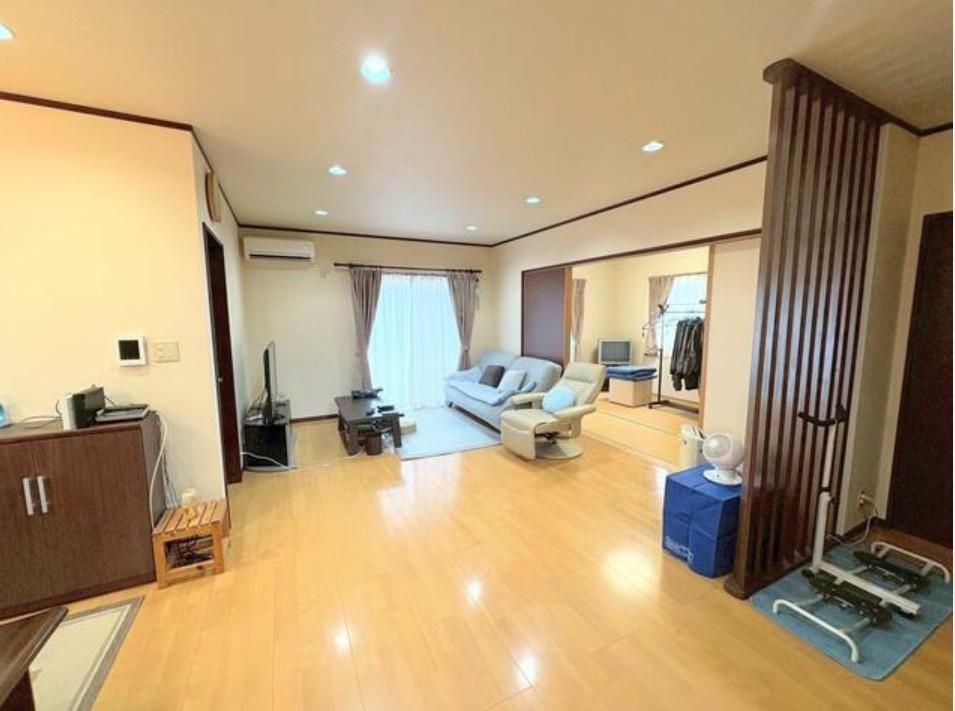 4LDK+S House with Solar Panels for Sale in Seki City, Gifu - Thumbnail 3