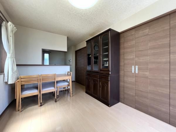 4LDK House for Sale in Minami Ward, Saitama City with Rooftop Balcony - Thumbnail 4