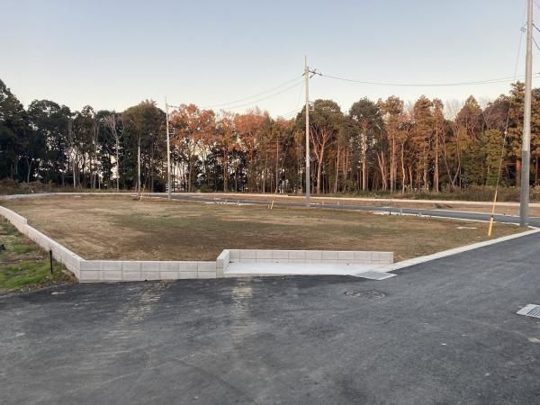 Land for Sale in Ushiku, Ibaraki - 247m², 12.7M Yen - Thumbnail 3