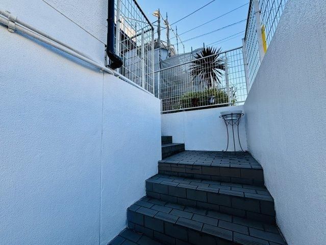 4LDK Detached House for Sale in Minamigaoka, Ryugasaki, Ibaraki - 11.8M Yen - Thumbnail 3