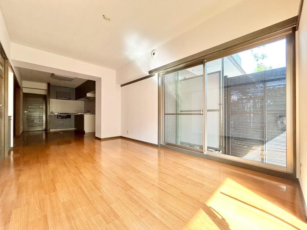 3LDK Apartment for Sale in Kanazawa-ku, Yokohama - Thumbnail 3