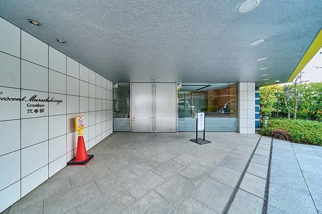 3LDK Apartment for Sale in Nakahara Ward, Kawasaki - Thumbnail 3