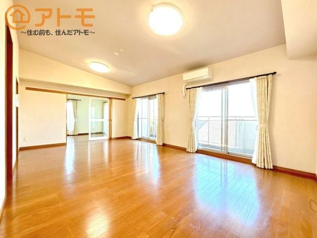 3LDK Apartment for Sale in Shizuoka City with Sea View - Thumbnail 3