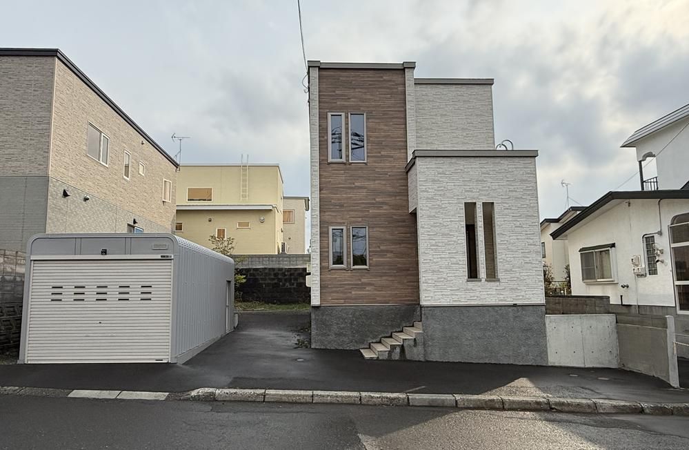 3LDK Detached House by Tsuchiya Home in Nishioka, Sapporo - Thumbnail 2