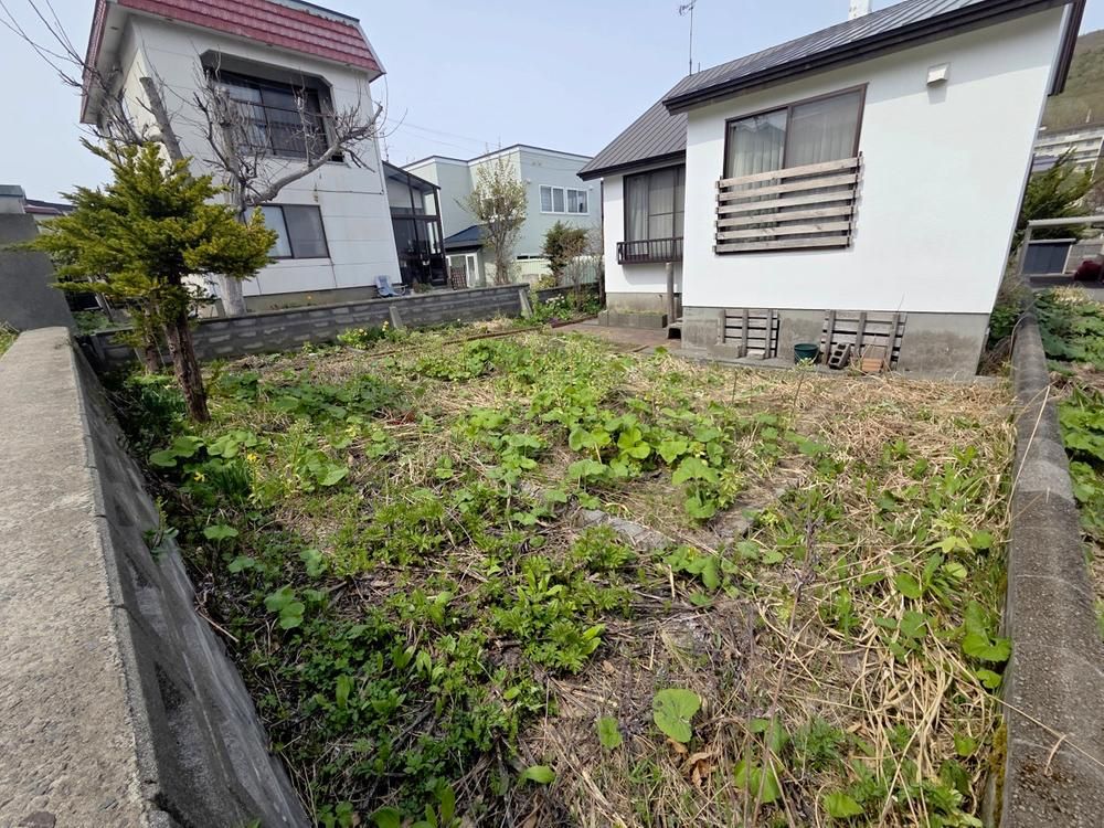 4LDK House for Sale in Otaru, Hokkaido - 203m2 Land - Thumbnail 3
