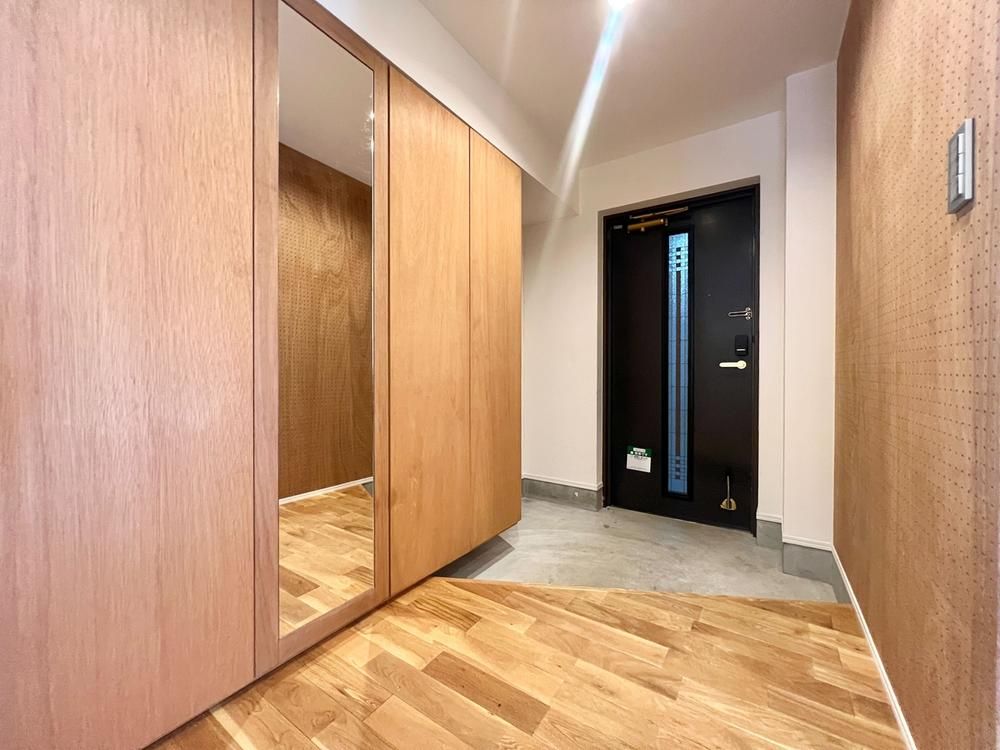 Designer Renovated 2LDK Apartment in Sendai Aoba - Thumbnail 2