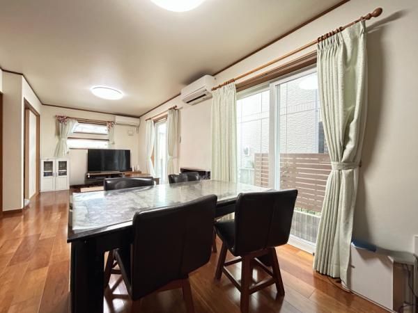 4LDK Detached House for Sale in Chiba City Central Ward - Thumbnail 2