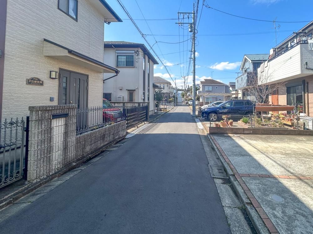 4LDK Detached House for Sale in Fuchu, Tokyo - 94.77m2 - Thumbnail 2