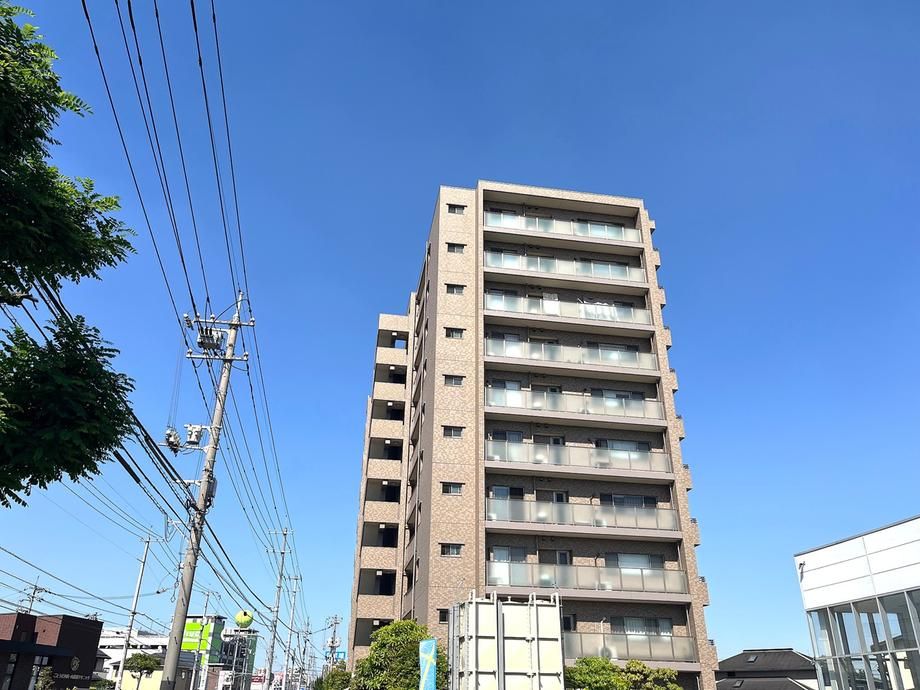 3LDK Apartment for Sale in Kurashiki, Okayama - 70.6m² - Thumbnail 3