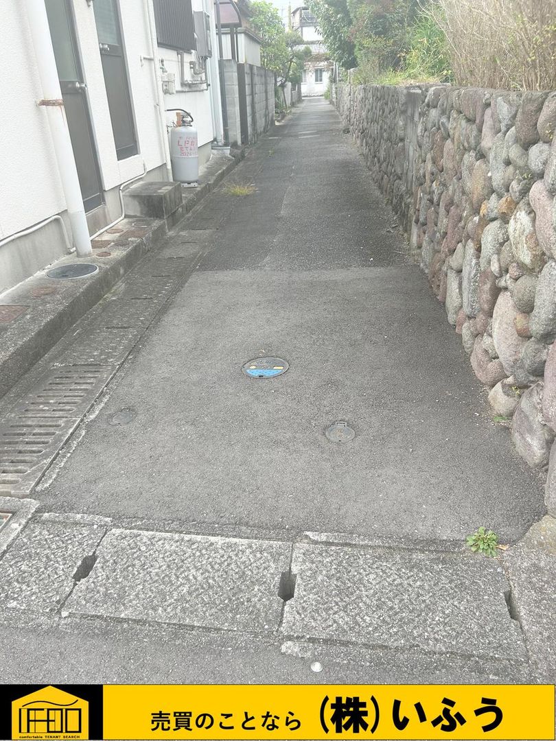 Land for Sale in Beppu City, Oita - 762.71 sqm Commercial Plot - Thumbnail 4