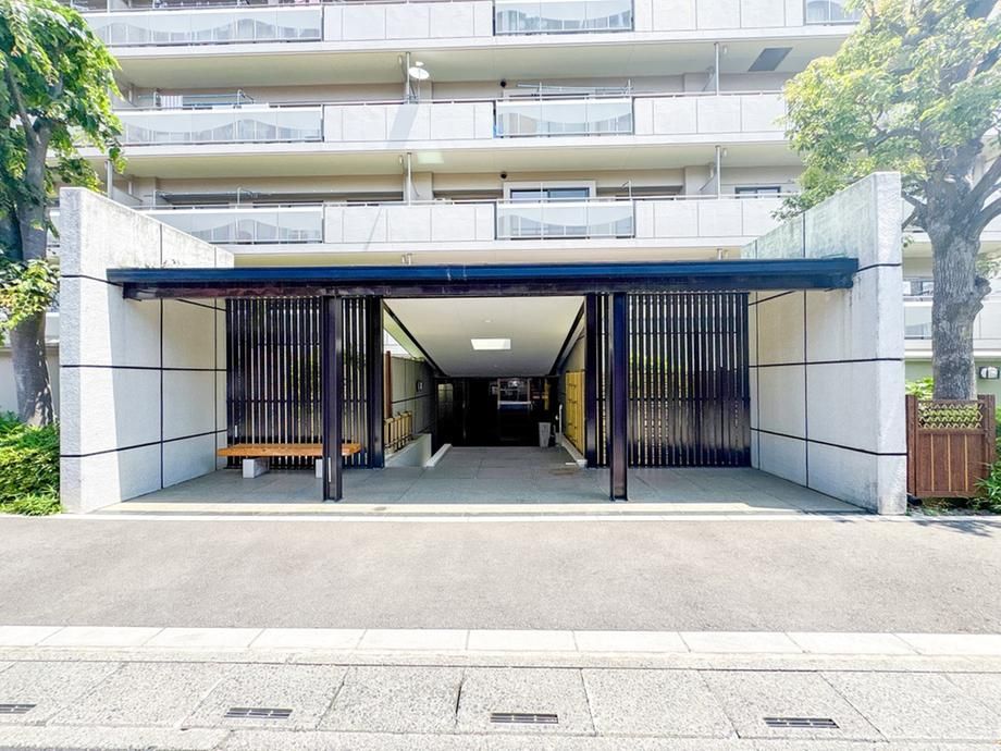 Renovated 4LDK Apartment in Omiya, Saitama City - Thumbnail 2