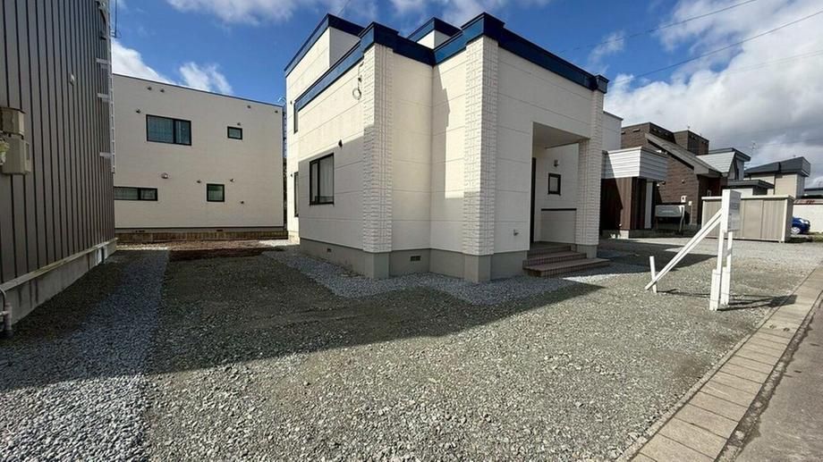3LDK Used House for Sale in Asahikawa, Hokkaido - 102 sqm - Thumbnail 3